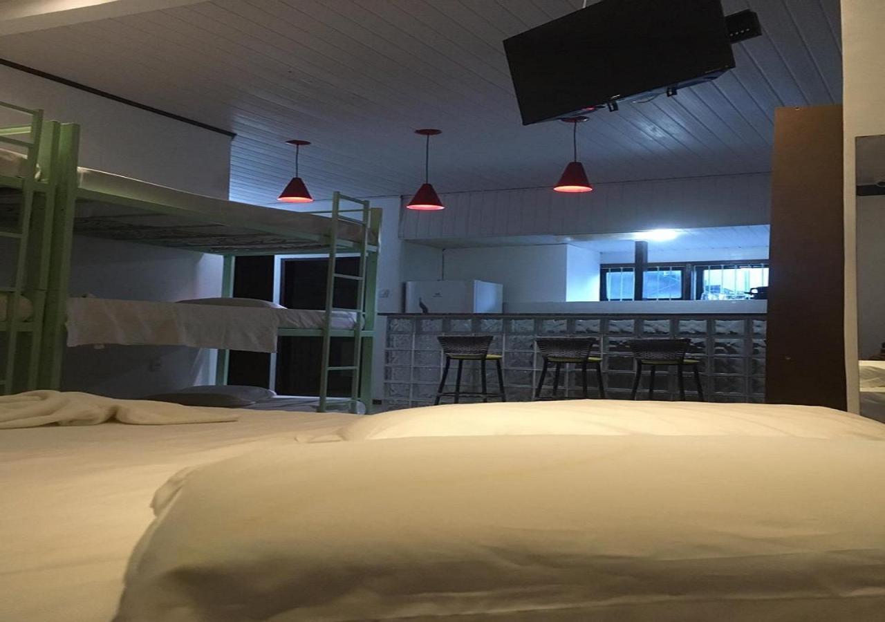 Lonier Villa Inn Economic Abraão Exteriör bild